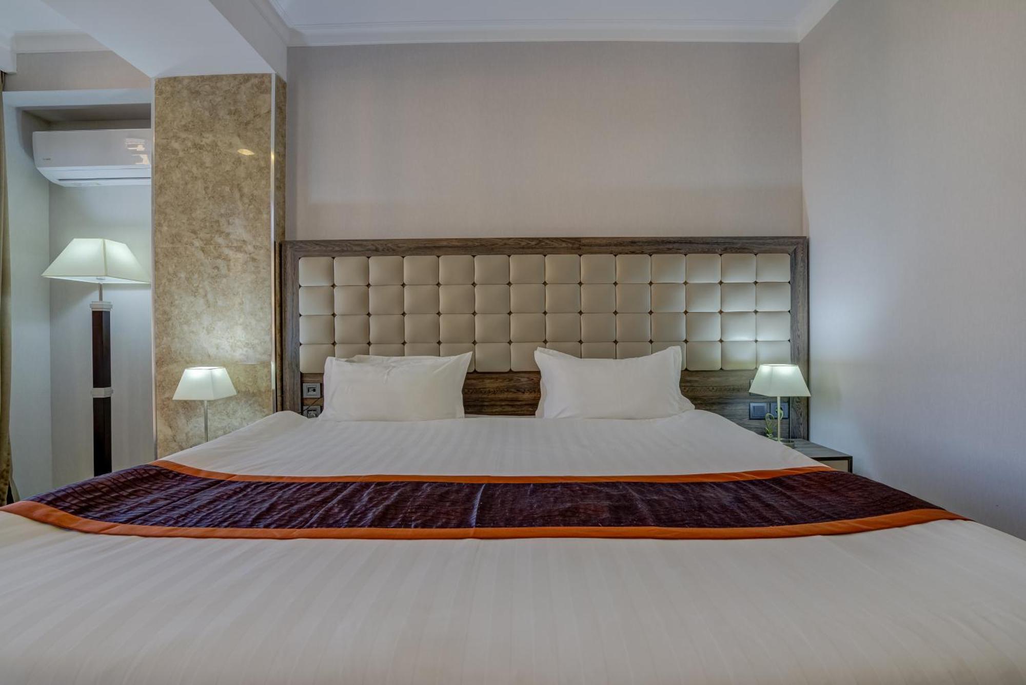 Hotel Lulu 比什凯克 外观 照片