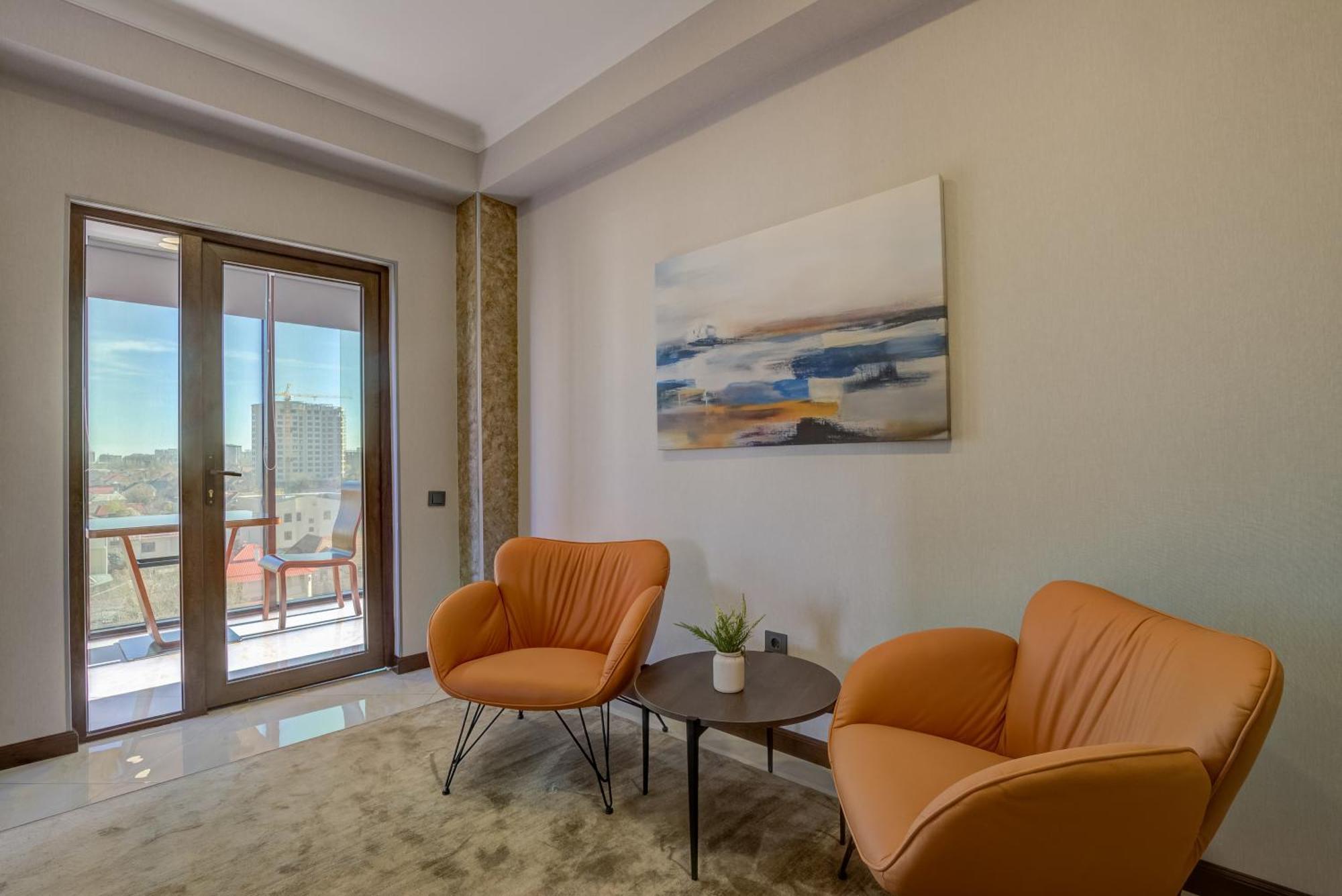 Hotel Lulu 比什凯克 外观 照片