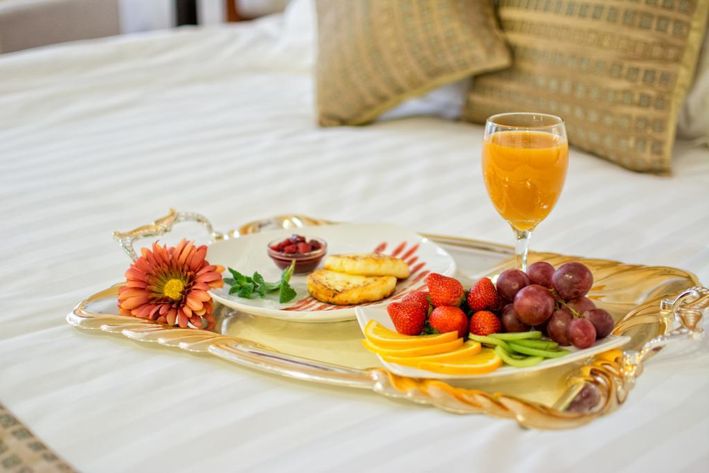 Hotel Lulu 比什凯克 外观 照片